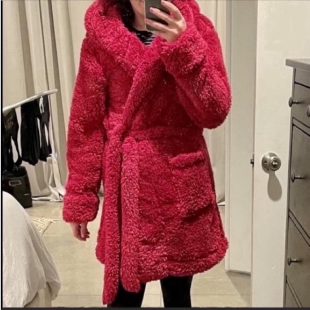 Anthropologie Sherpa Hooded Robe Magenta Belted Cozy Lounge Coat Large NWT - Picture 4 of 7